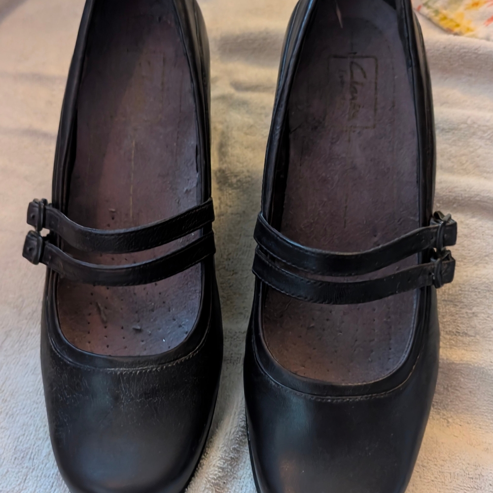 Classic Brown Women's Shoes